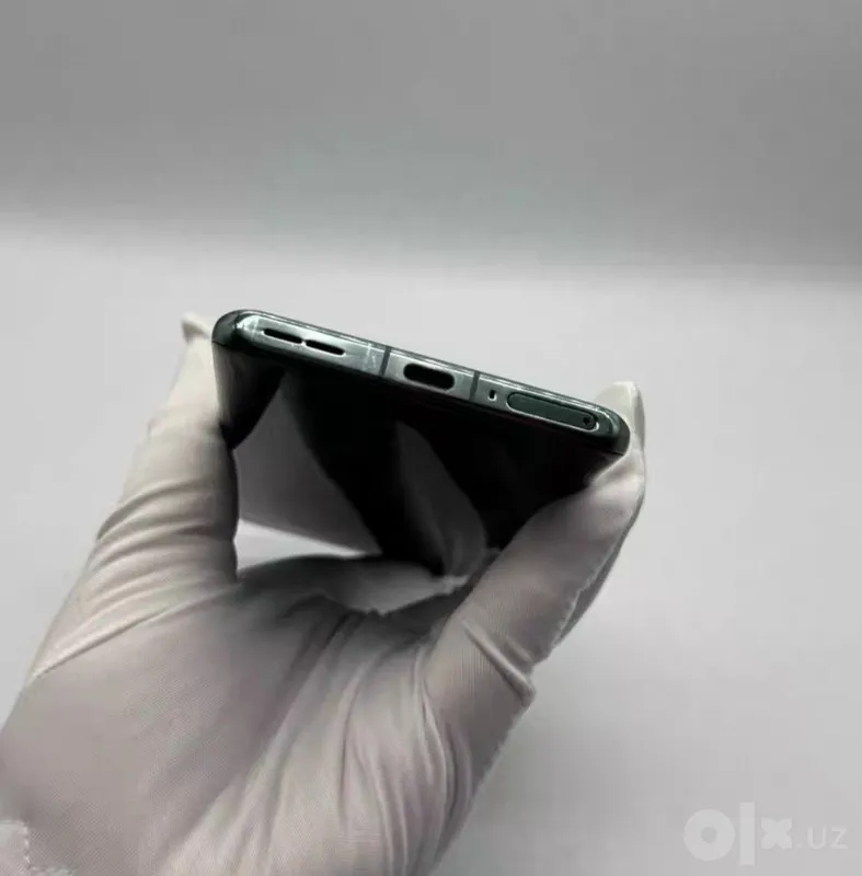 OnePlus 12, память 16/512 4 OnePlus 12, память 16/512 4
