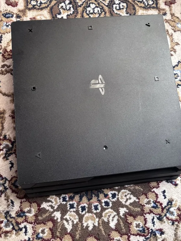 Playstation 4 slim 1 tb