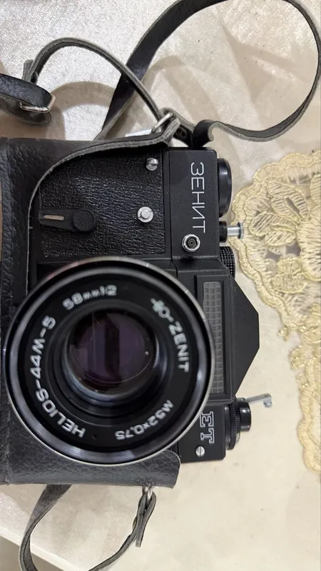 Зеркальный Фотоаппарат зенит-ет 2