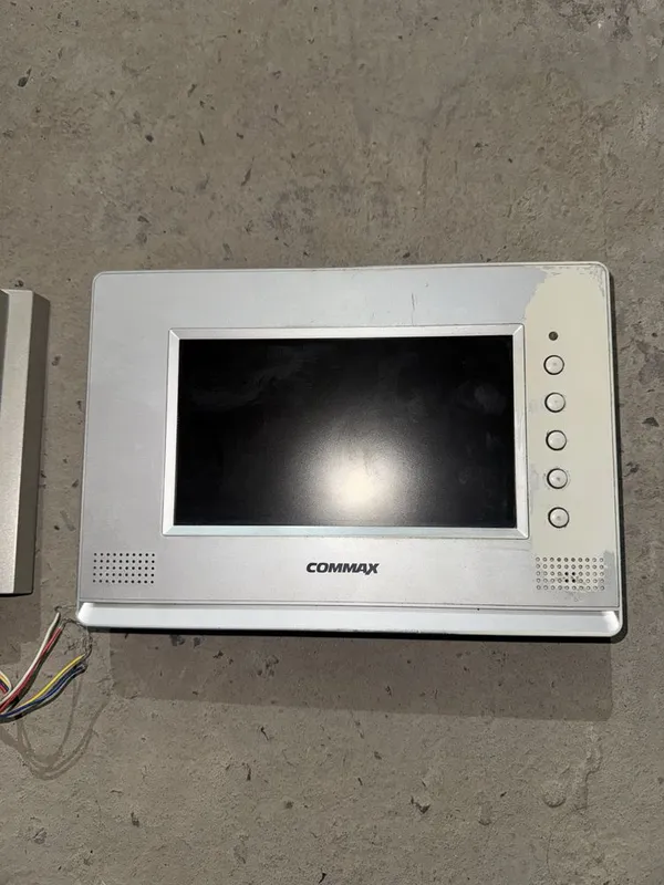 Commax domofon rabochiy 3 Commax domofon rabochiy 3