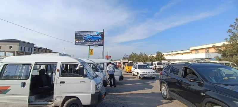 Реклама на билбордах в Янгиюл/bilbordlarda reklama/bannerda reklama — фото 1
