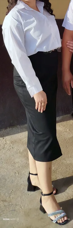 Kofta yubka nabor sotiladi oyoq kiyimi bilan