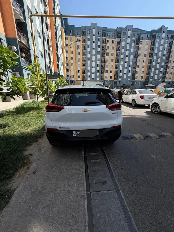 продается трекер 2 позиция 1