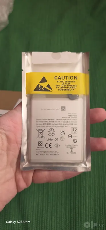 Продам набор: аккумулятор и клей рамка для samsung s24 ultra 4 Продам набор: аккумулятор и клей рамка для samsung s24 ultra 4