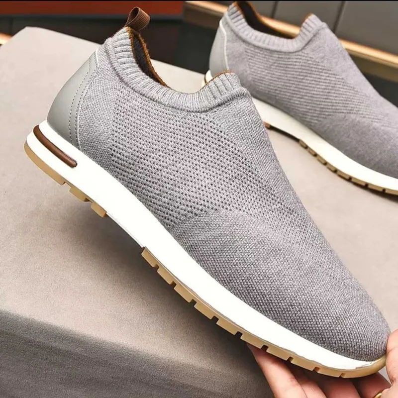 Skechers oyoq kiyim — фото 1