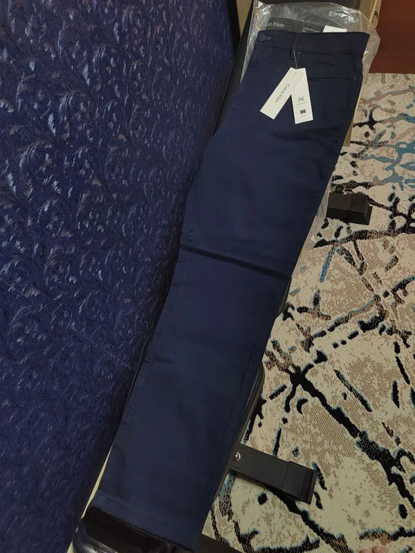 Брюки Calvin Klein infinite pants.36/32 7 Брюки Calvin Klein infinite pants.36/32 7