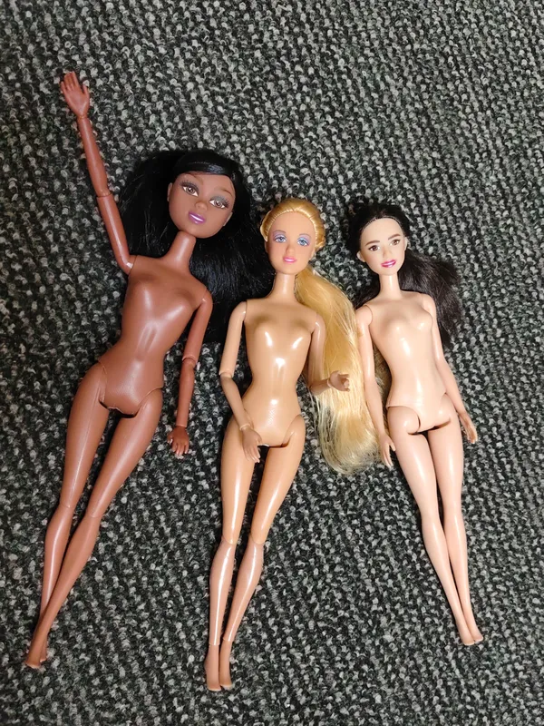 Лот 3 куклы(Барби Barbie, дефа люси, Спаркл гёрлз)