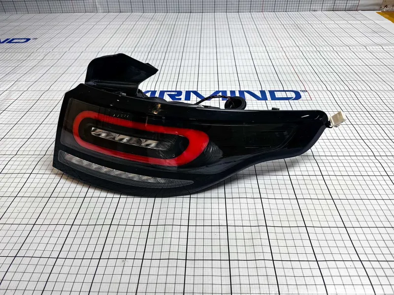 Leapmotor C11 Л/П задняя фара OEM В наличии