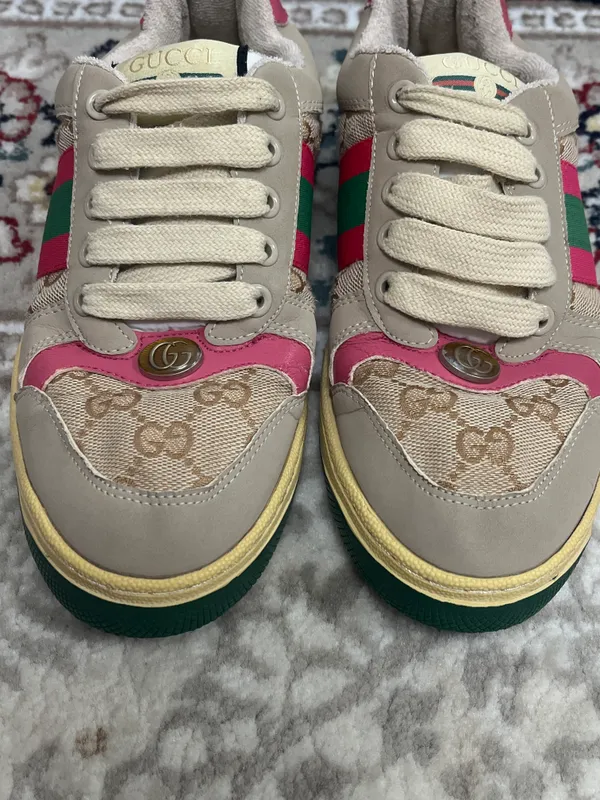 gucci oyoq kiyim 1
