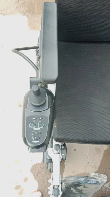Elektron Aravacha va Nogironlar aravasi Sotiladi 3