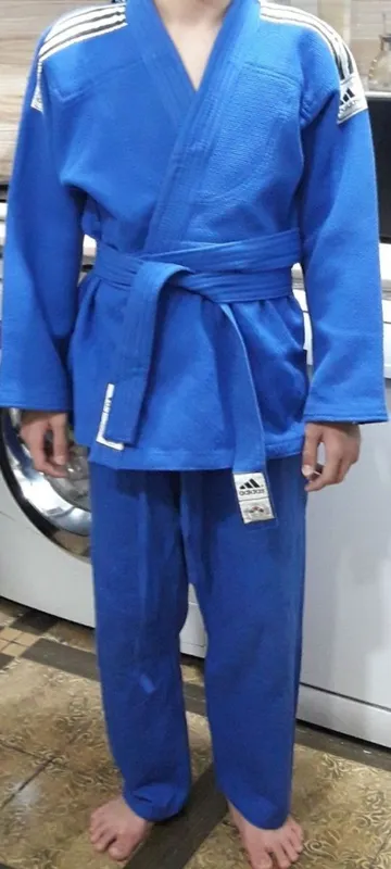 Кимано для дзюдю.