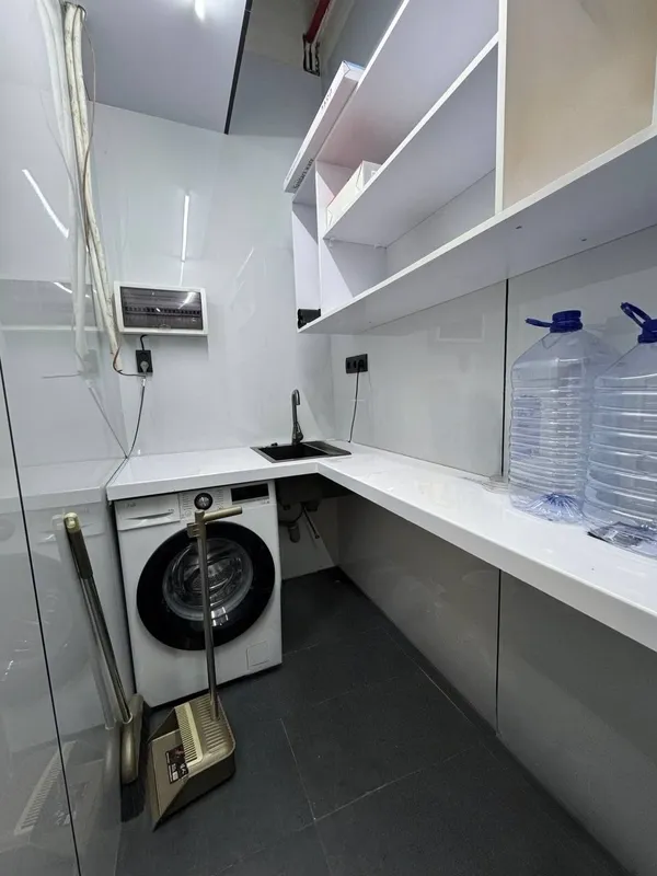 Аренда офиса 177м² Новомосковская в Golden House Новостройке 6 Аренда офиса 177м² Новомосковская в Golden House Новостройке 6