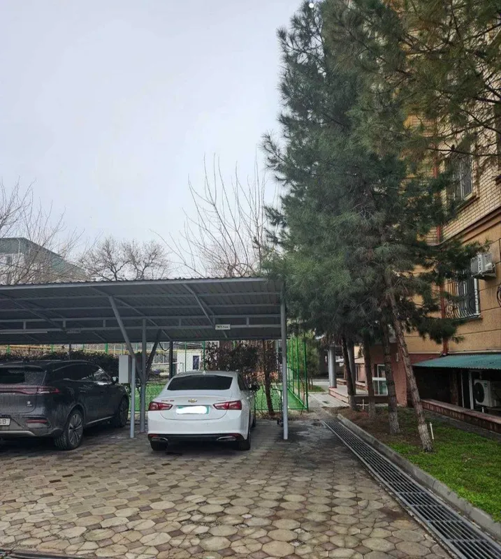 Продаётся просторная 5-комнатная квартира с видом на посольство (5/2/8) — фото 1