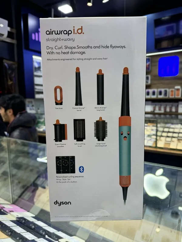 Стайлер Dyson с Bluetooth 6 Стайлер Dyson с Bluetooth 6