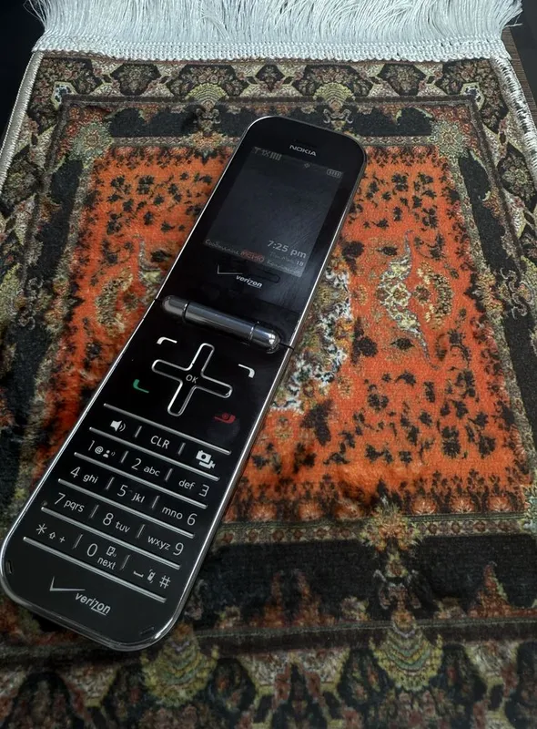 Nokia 7208 zo‘r xolatda 1 Nokia 7208 zo‘r xolatda 1