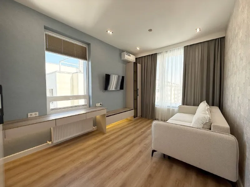 3 xonali kvartira, 92 m2, Mirzo Ulug'bek 10