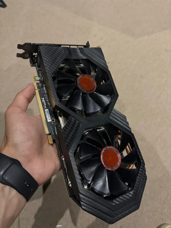 Видеокарта XFX Radeon RX 580 8GB Видеокарта XFX Radeon RX 580 8GB