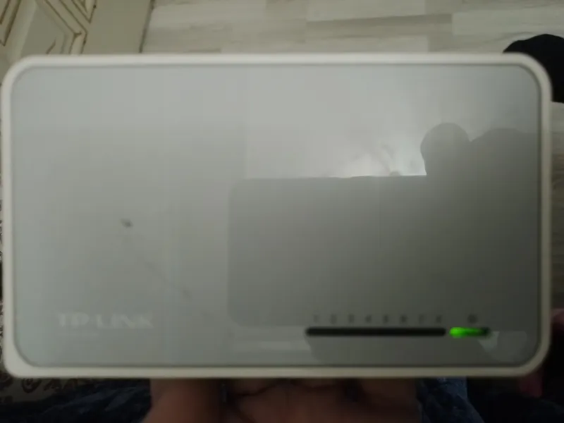 TP LINK komutator 8 +6+4nalichiy 2