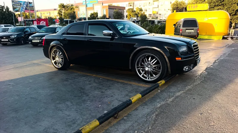 CHRYSLER 300C 4