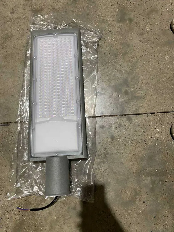 Светильник светодиодный консольный Galaxy ДКУ 102-50W, 6500К IP65 ELT — фото 3