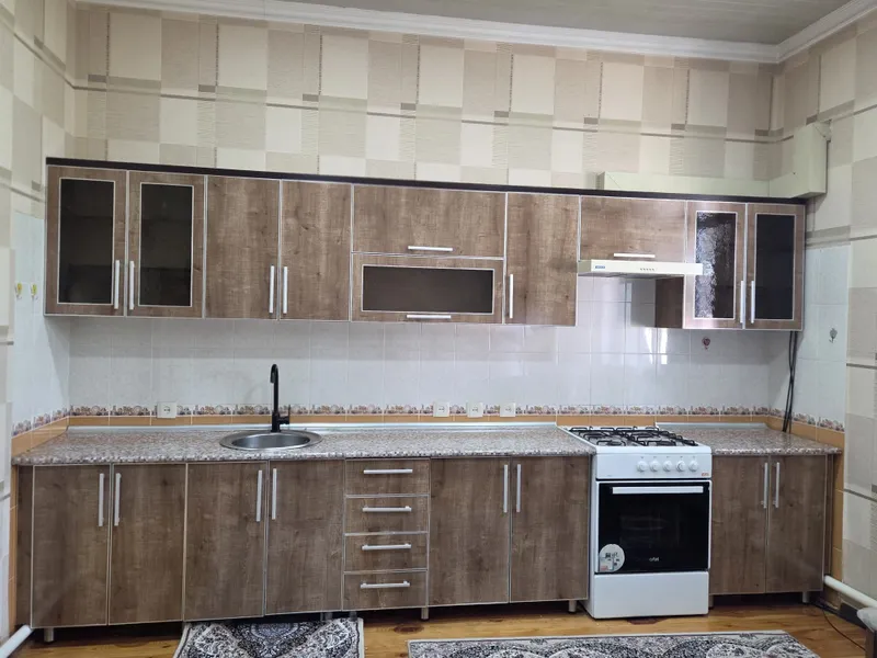 Кухонный мебель и уголок со столом 1