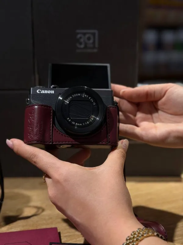 Canon G7X Mark ||| 30th Anniversary Limited Edition 3