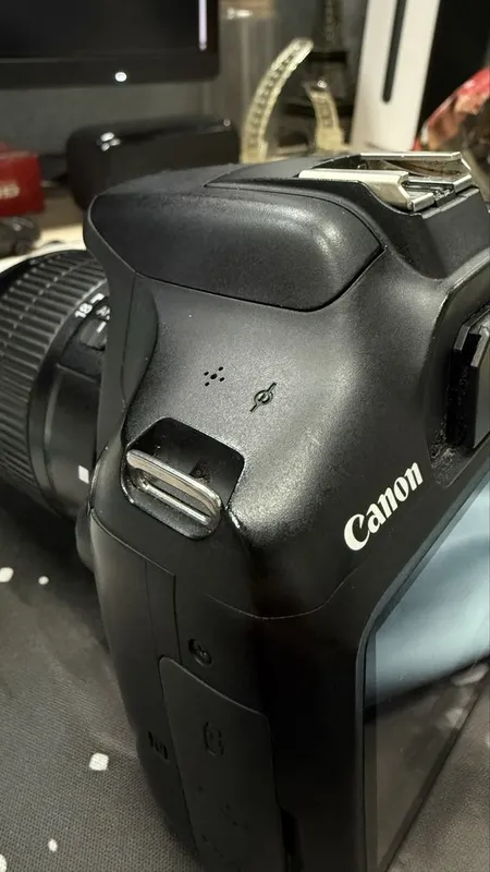 Canon 1300d ideal +128gb fleshka — фото 3