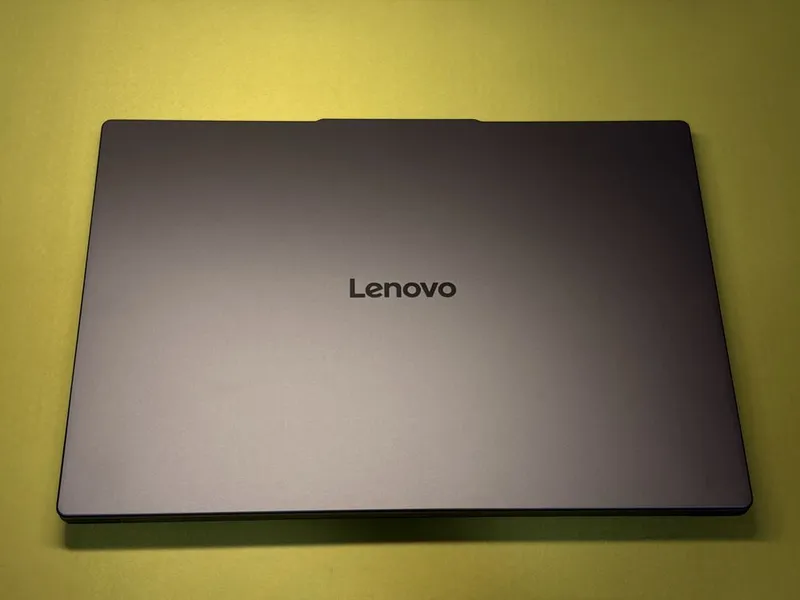 Lenovo Slim5 i7 13620H 32gb ram 1tb ssd 120hz amoled 2.8k 2 Lenovo Slim5 i7 13620H 32gb ram 1tb ssd 120hz amoled 2.8k 2