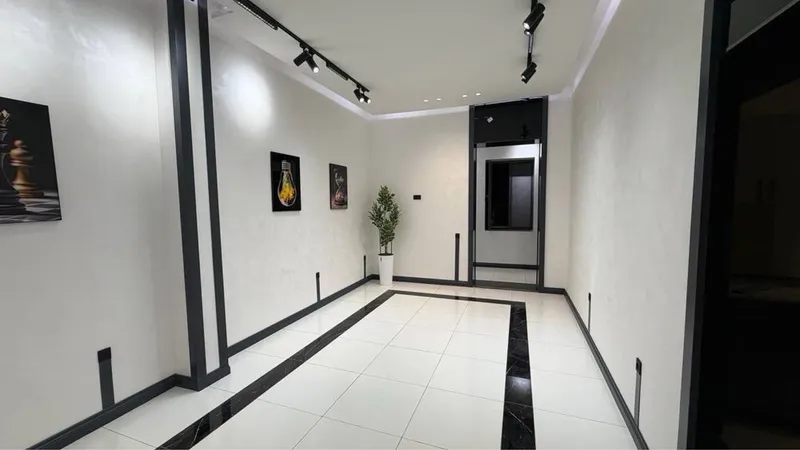 Продается офис Ор-р: ул. Наваи, Панорама 93м2 4