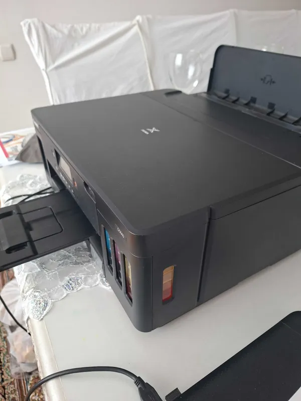 Продается свой цветной Принтер Canon PIXMA G5040 б/у 2 Продается свой цветной Принтер Canon PIXMA G5040 б/у 2