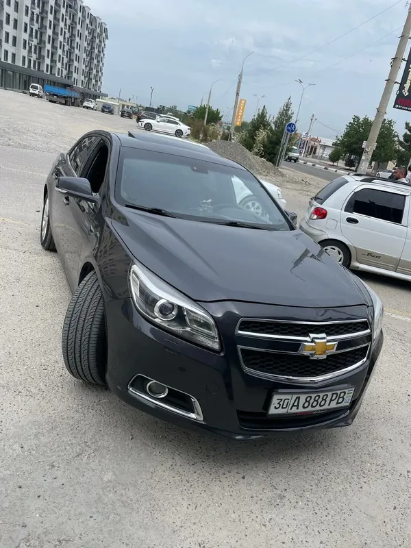 Malibu aftomat srochna sotiladi