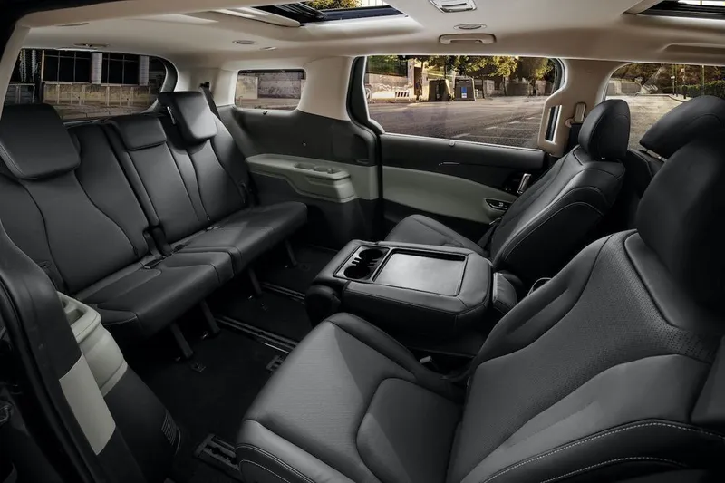 Kia Carnival Аренда С Водительем Трансферы Перевозка встречи проводы — фото 2
