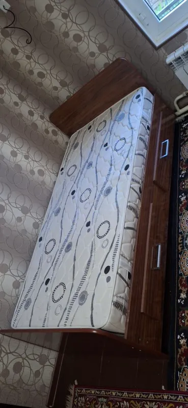 диван сотилади