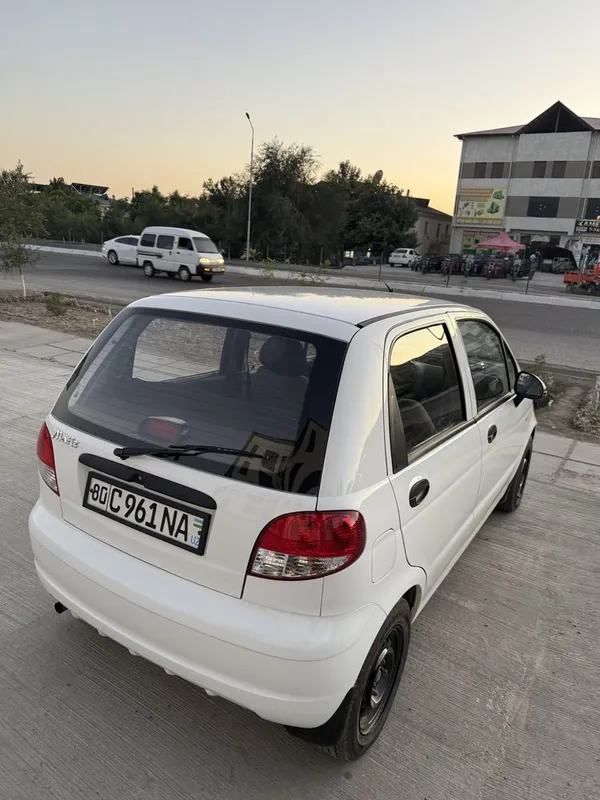 Matiz 3 talik 2015 yil metani bor tayyor mashina 4 yangi balon 3