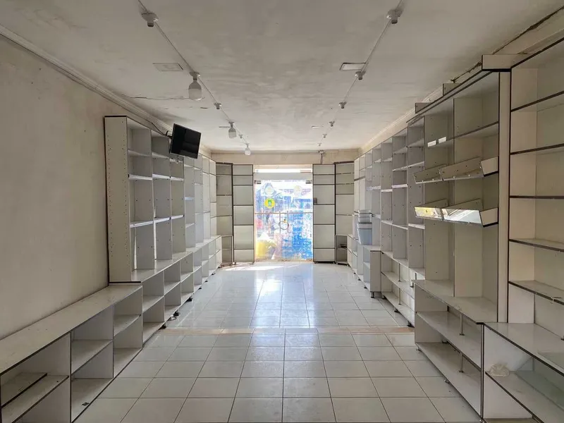 Полки для магазина Б/У