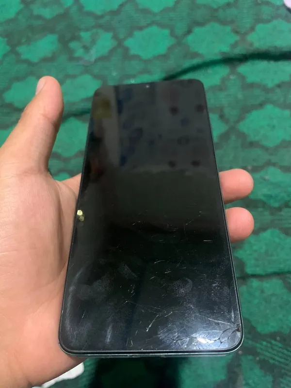 Телефон 2