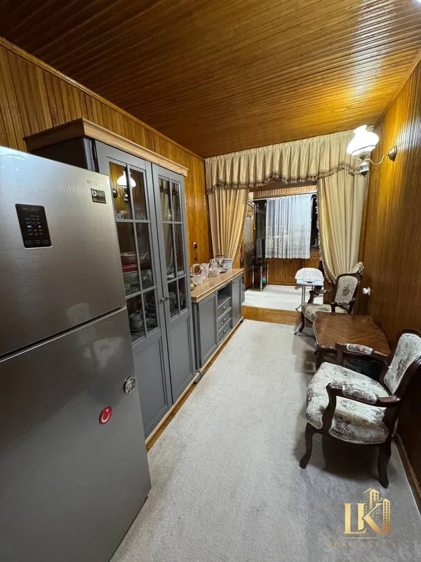 Продаётся 4-комнатная квартира, 96 м², 4/4, Шайхантахурский район 1