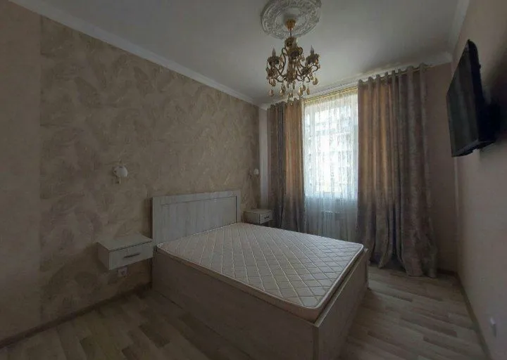Аренда квартиры в центре 1/5/9 Узбум Новостройка