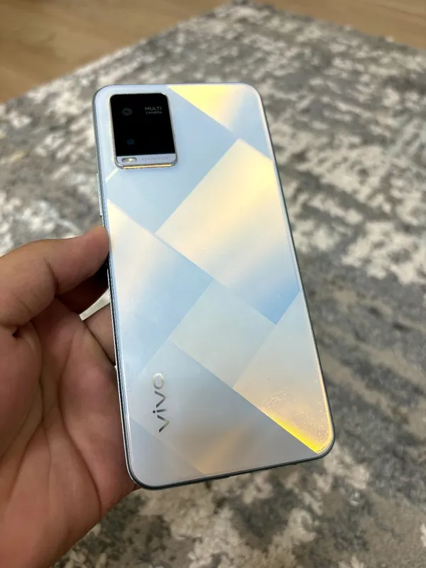 Срочно продается vivo y21 6 Срочно продается vivo y21 6