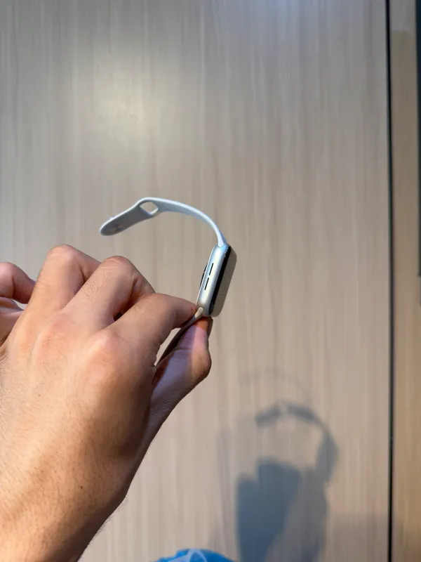 iWatch 1 iWatch 1