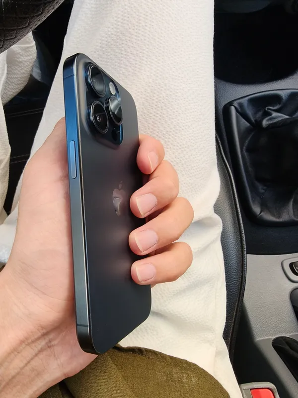 Iphone 15 Pro 256GB 4