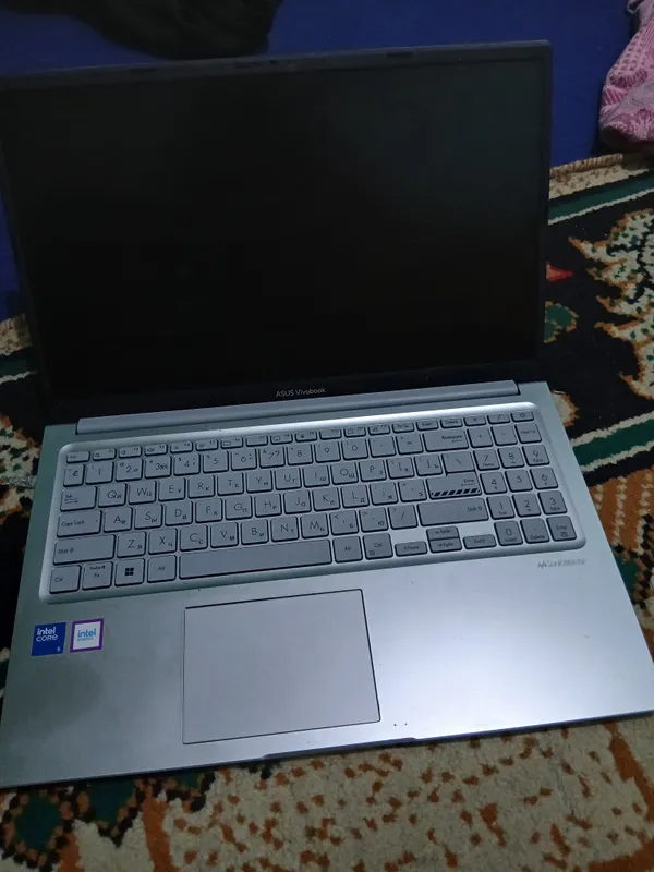 Asus Vivobook 3