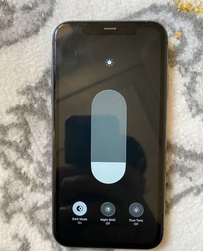Iphone 11 srochni 1 Iphone 11 srochni 1