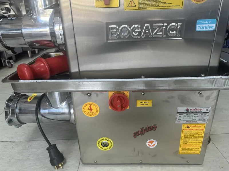 Мясорубка Myasorubka 32 tali 220 va 380 volt 2