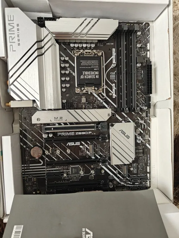 Asus Z690-P DDR5 — фото 2