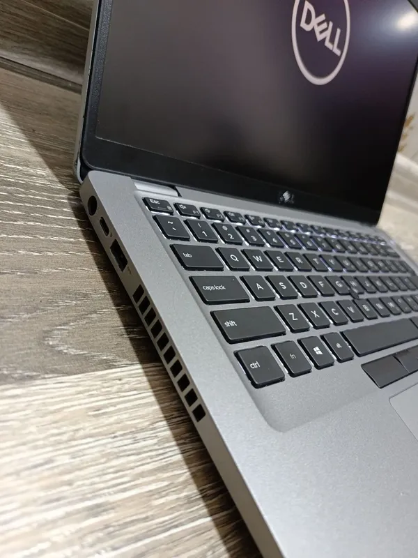 Dell latitude 5410 i5-10310U(10-avlod) Face Id bor 5