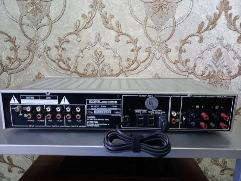 Усилитель KENWOOD amplifier model KA-31 5 Усилитель KENWOOD amplifier model KA-31 5