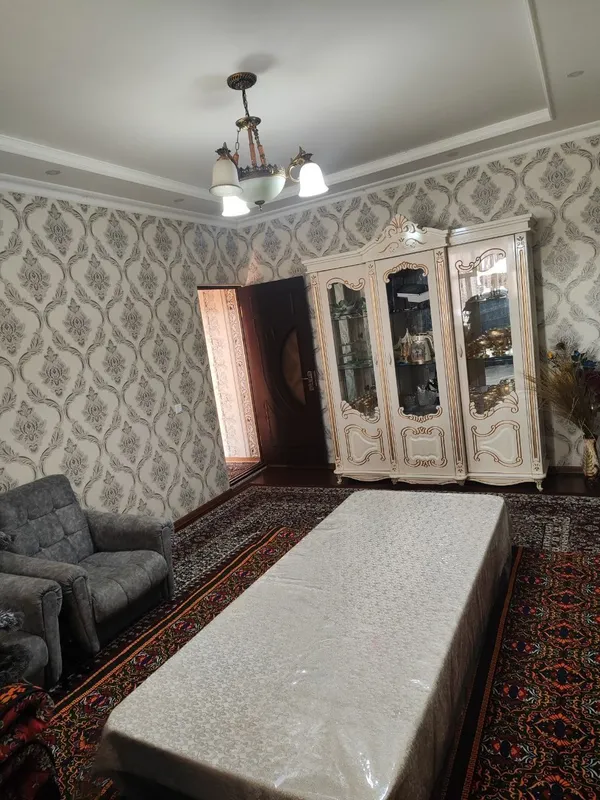 5 xonalik xonadon sotiladi. Maklersiz 4 5 xonalik xonadon sotiladi. Maklersiz 4