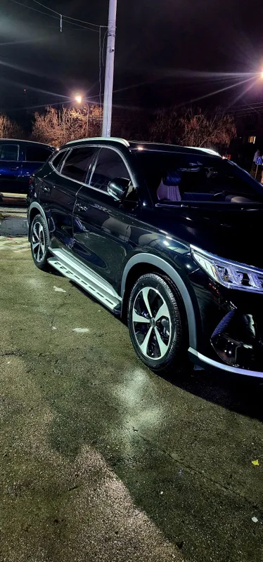 Продаётся BYD Song Plus full 3 позицияHybrid DM-i4AWD — фото 1