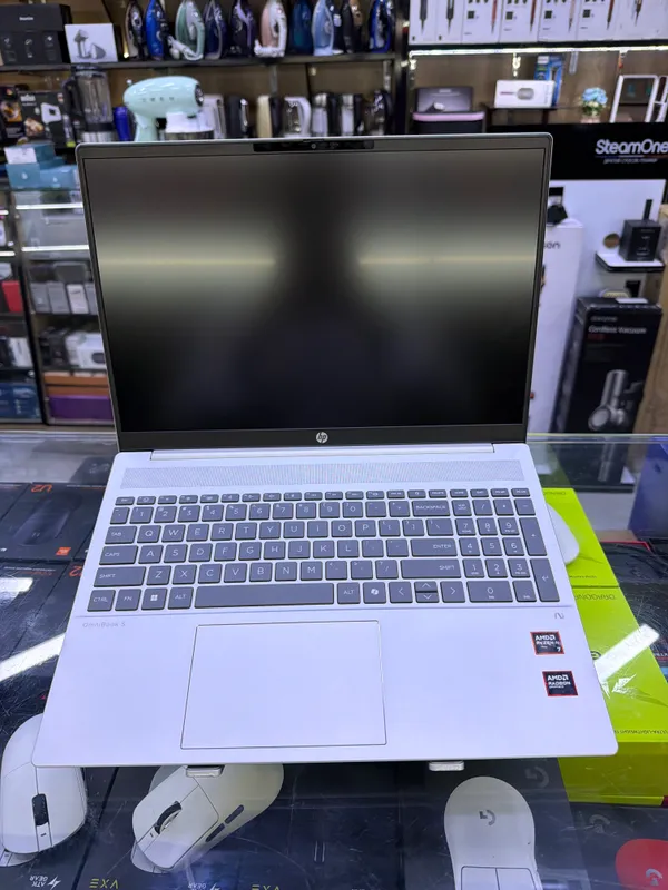 Ноутбук HP Omnibook 16 1